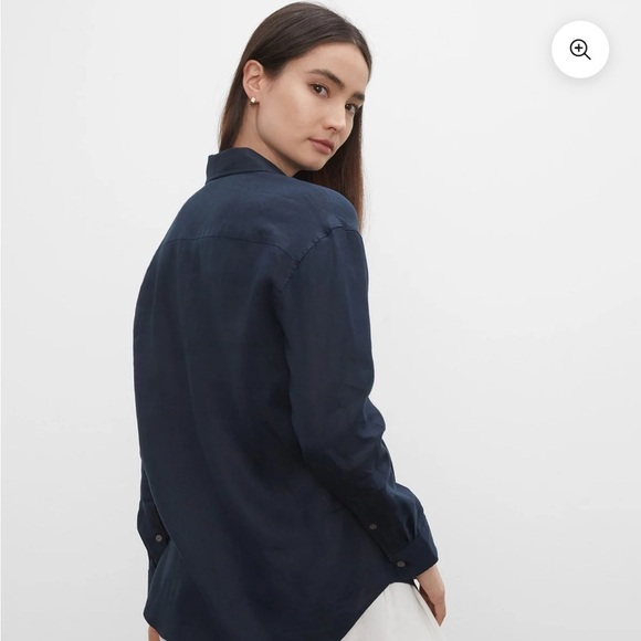 Club Monaco Navy 100% Linen Button Down Shirt - Picture 2 of 11